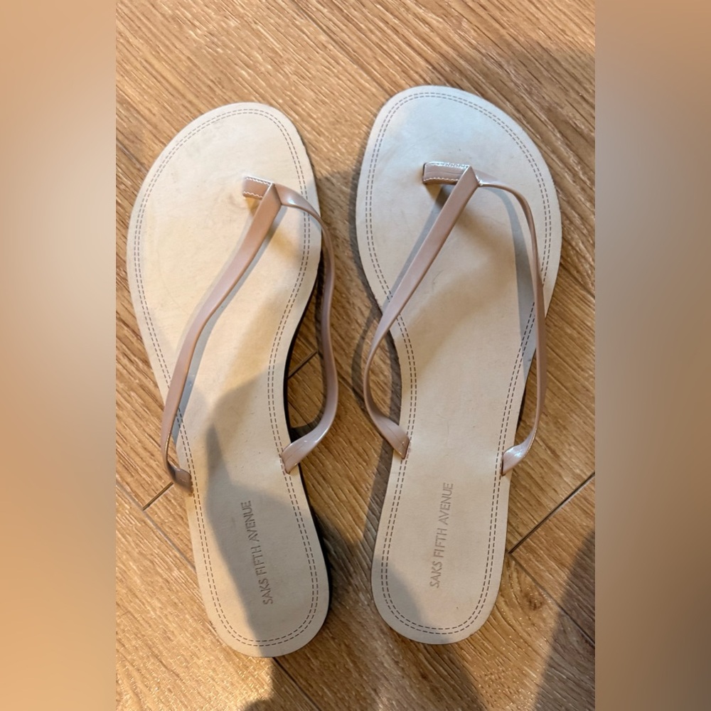 3/$30 - Saks Fifth Avenue Tan Flip-Flop Sandals